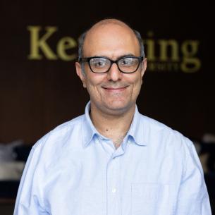 Portrait of Assistant Professor Jamal Mostafavi Yazdi
