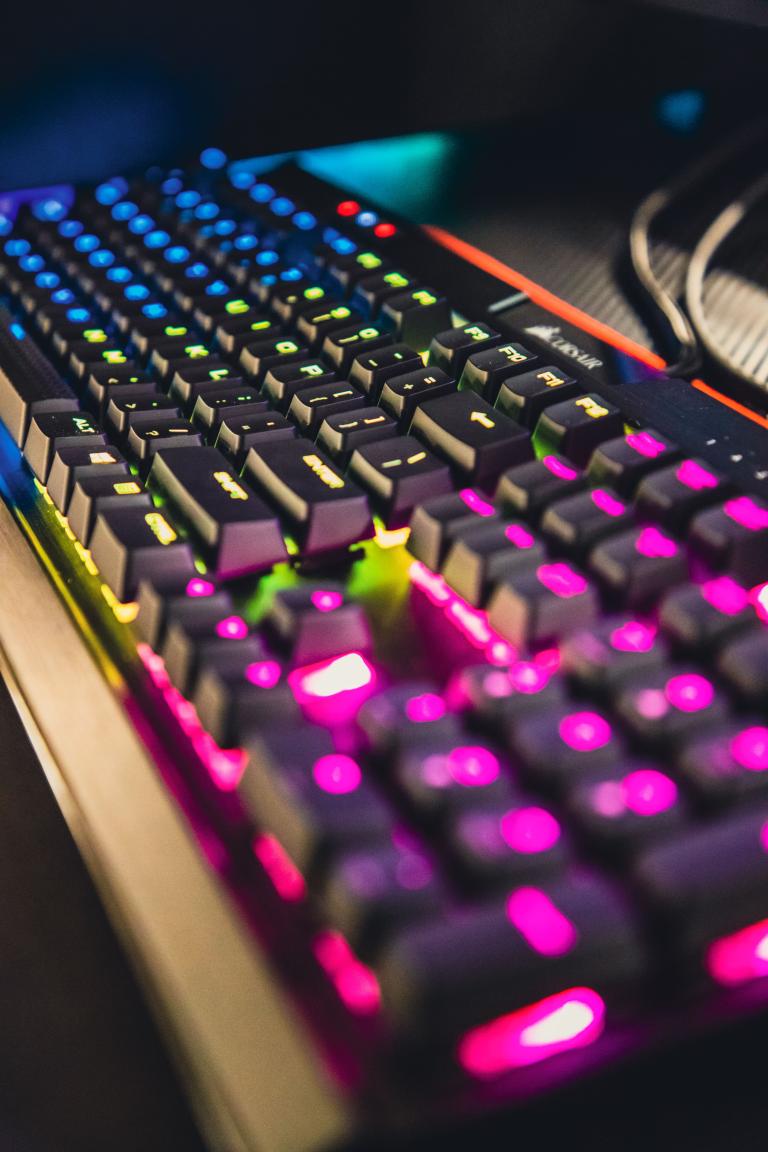 A light up keyboard for Kettering University Esports